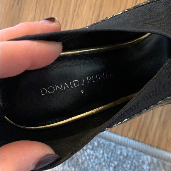 💕HP💕Donald J. Pliner stassi heeled bootie - Picture 13 of 15